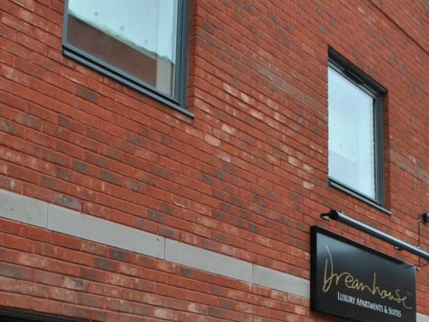 Dreamhouse Apartments Manchester City West Exterior photo